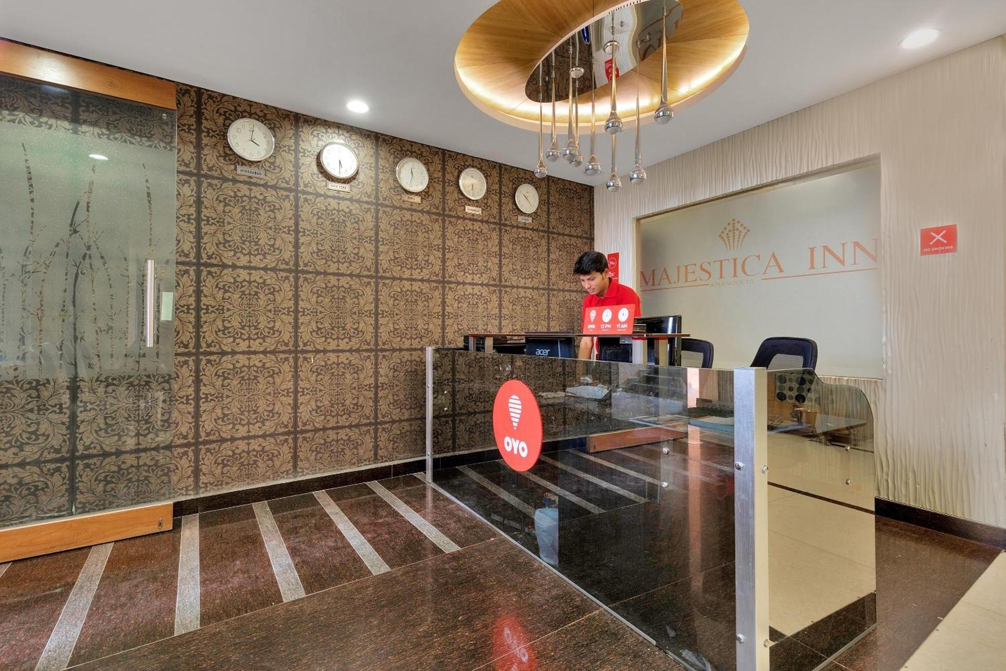 Capital O Rudra Grand Near Kondapur X Road Otel Dış mekan fotoğraf